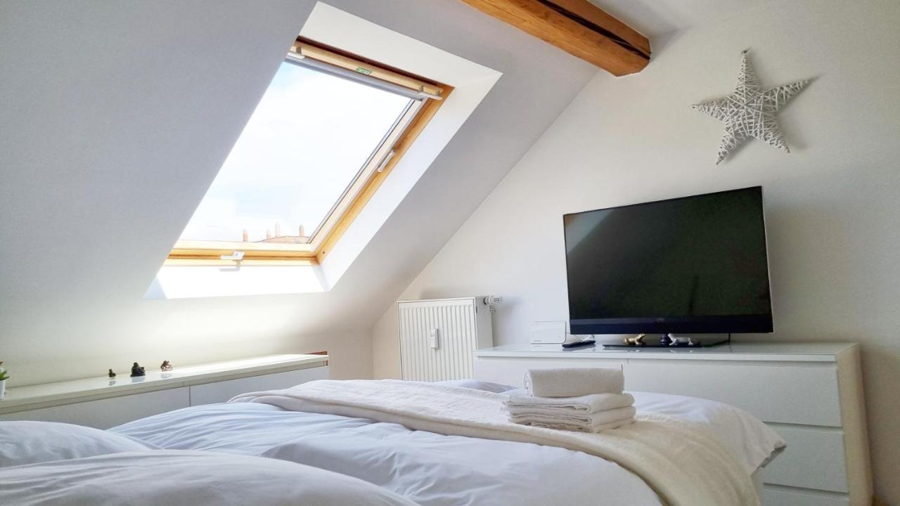 Wohnung Famous, 100Qm, Klima, Loggia, 24H Checkin, Bis 5 Personen Braunschweig Exterior foto