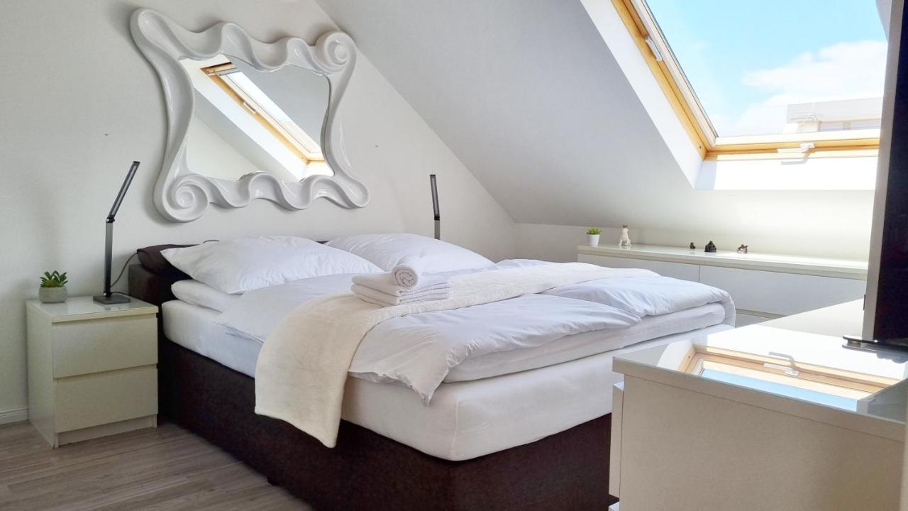 Wohnung Famous, 100Qm, Klima, Loggia, 24H Checkin, Bis 5 Personen Braunschweig Exterior foto