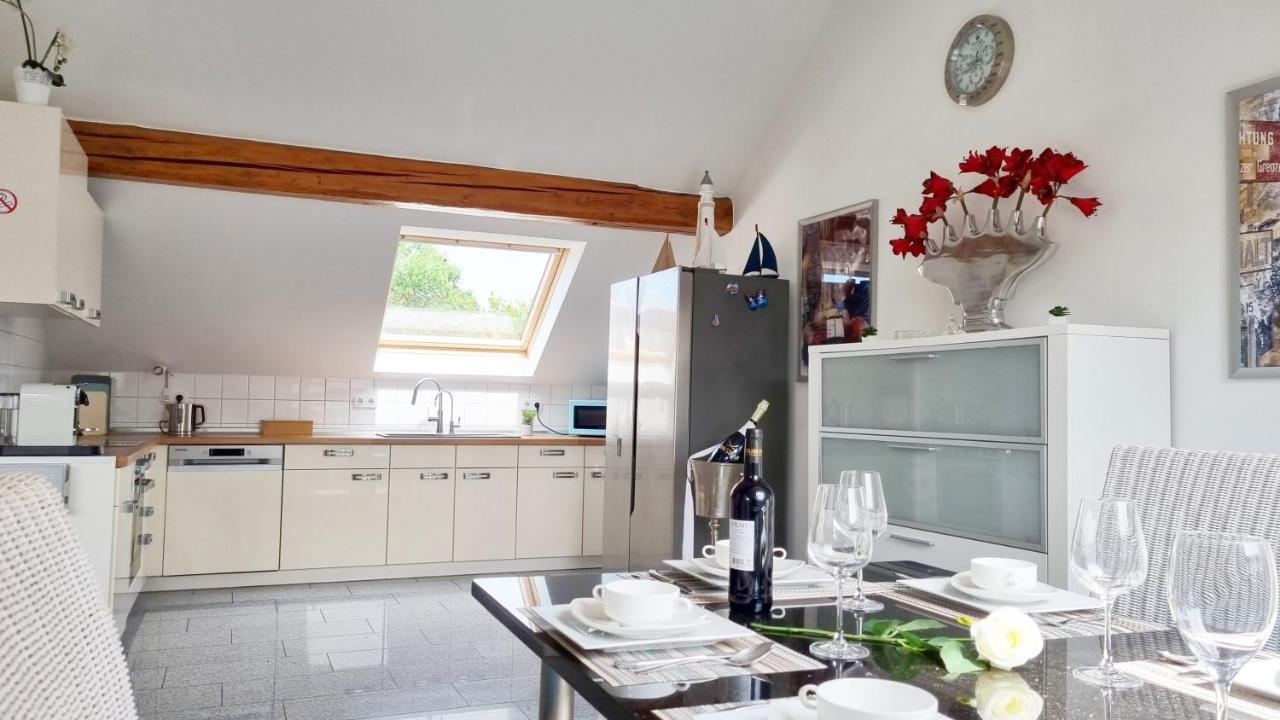 Wohnung Famous, 100Qm, Klima, Loggia, 24H Checkin, Bis 5 Personen Braunschweig Exterior foto